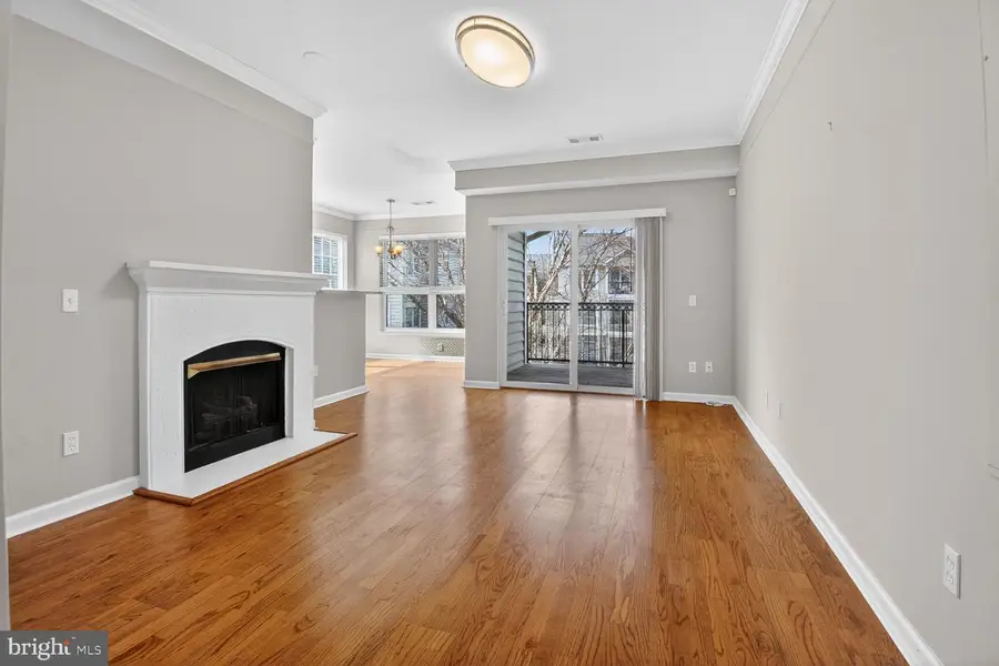 1600 Spring Gate Dr #2402, McLean, VA 22102 - #2