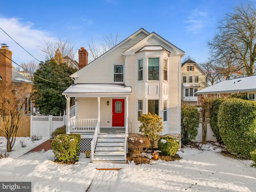 6909 Chelsea Rd, McLean, VA 22101 - #2