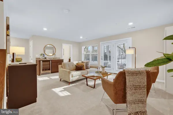 5684 Stephanie Tessa Way #54, ALEXANDRIA, VA 22303