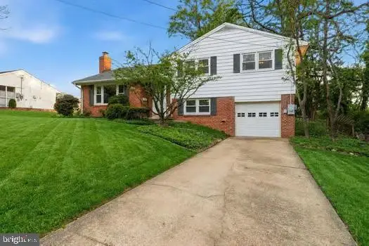 4616 Exeter St, Annandale, VA 22003 - #2