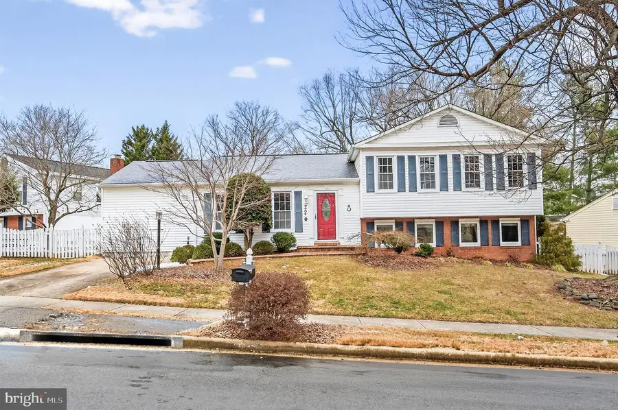 9604 Glenarm Ct, Burke, VA 22015 - #2