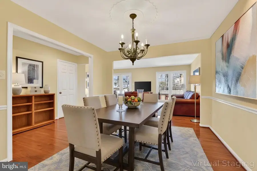 9022 Gavelwood Ct, Springfield, VA 22153 - #2