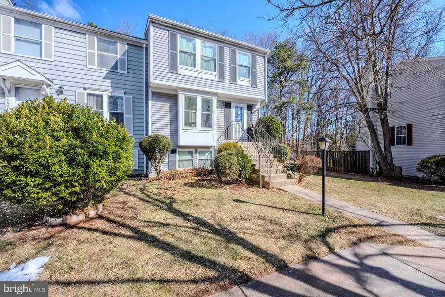 14636 Olde Kent Rd, Centreville, VA 20120 - #2