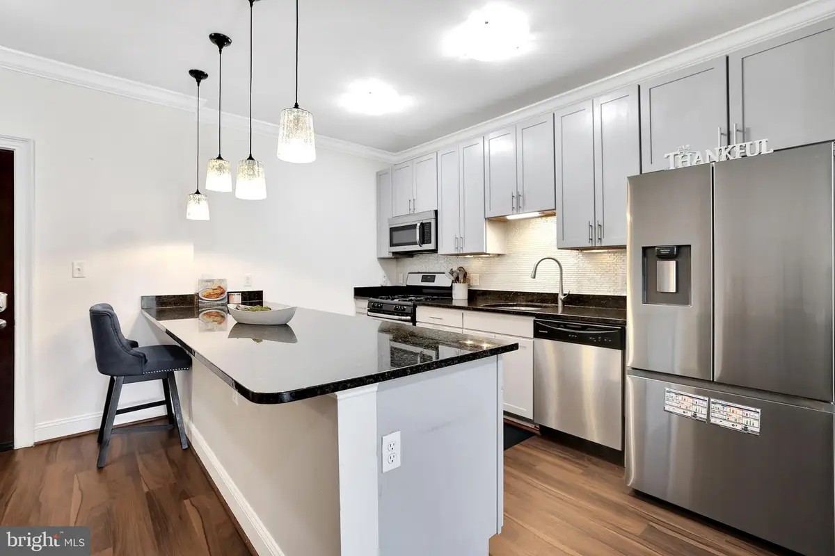 6301 Edsall Rd #104, Alexandria, VA 22312 - #1