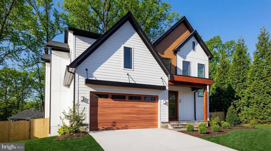 913 Symphony Cir Sw, Vienna, VA 22180 - #2