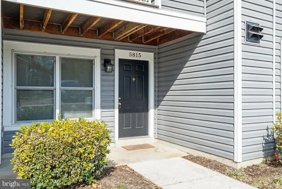 5815 Orchard Hill Ct #5815, Clifton, VA 20124 - #2