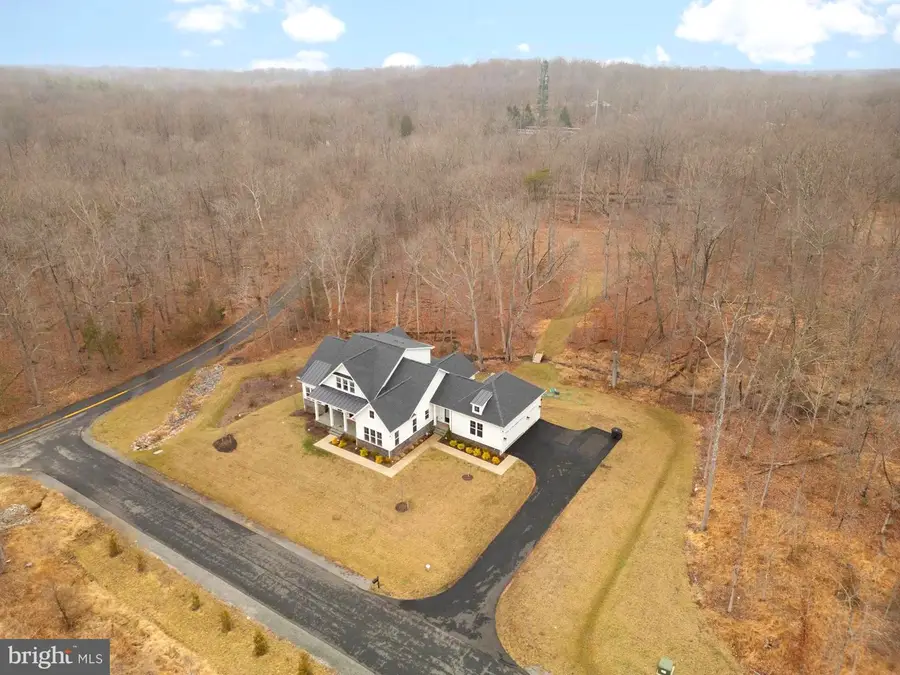 12650 Popes Head Rd, Clifton, VA 20124 - #3