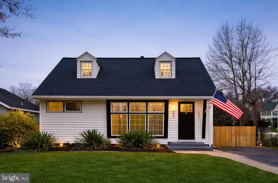 1925 Rollins Dr, Alexandria, VA 22307 - #3