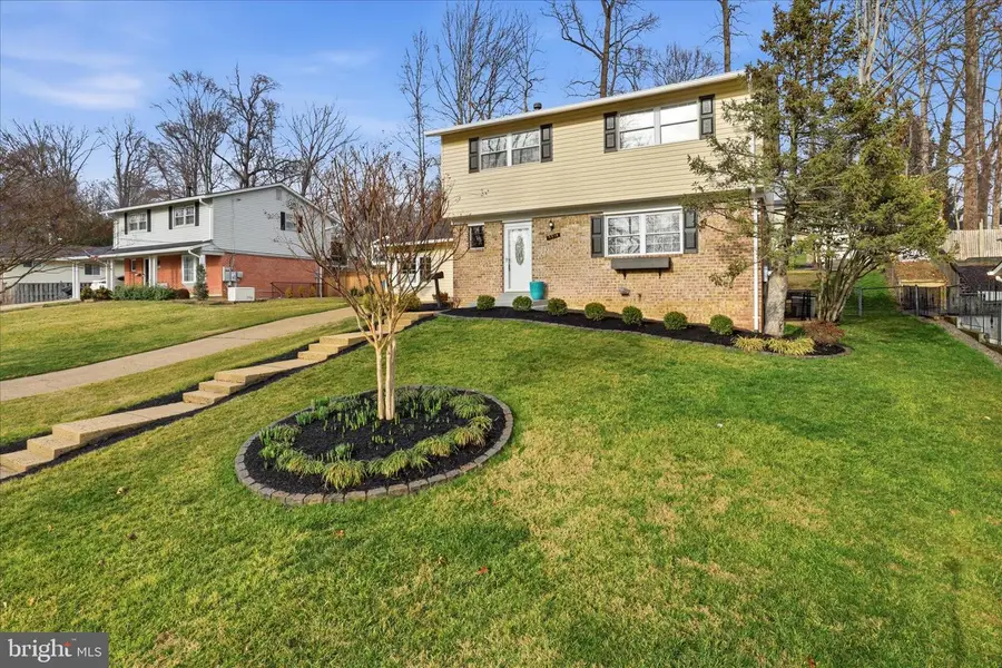 5519 Yorkshire St, Springfield, VA 22151 - #2