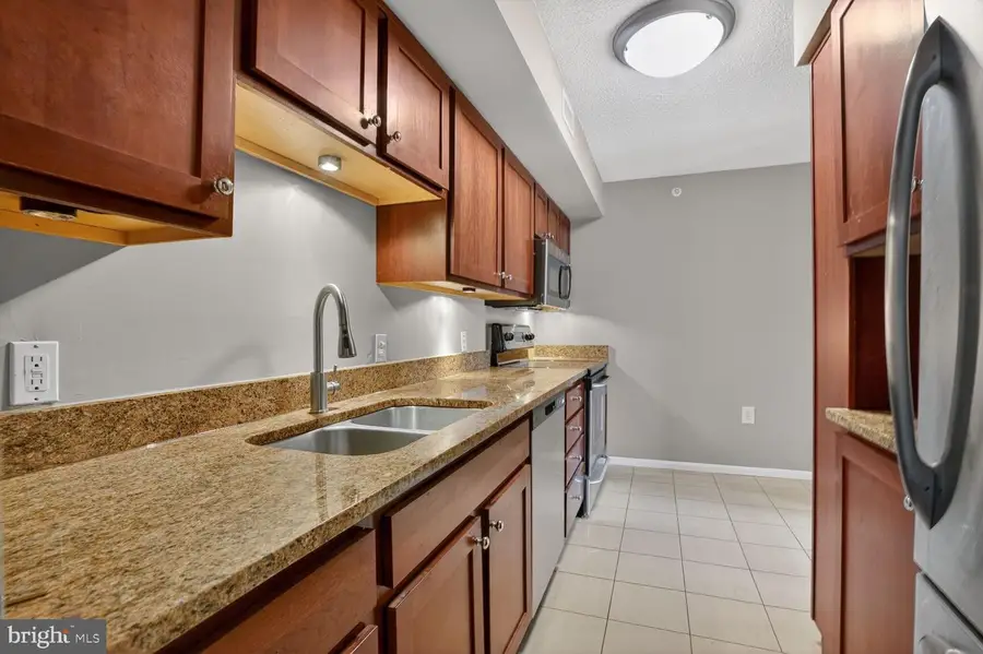 2230 George C Marshall Dr #513, Falls Church, VA 22043 - #3