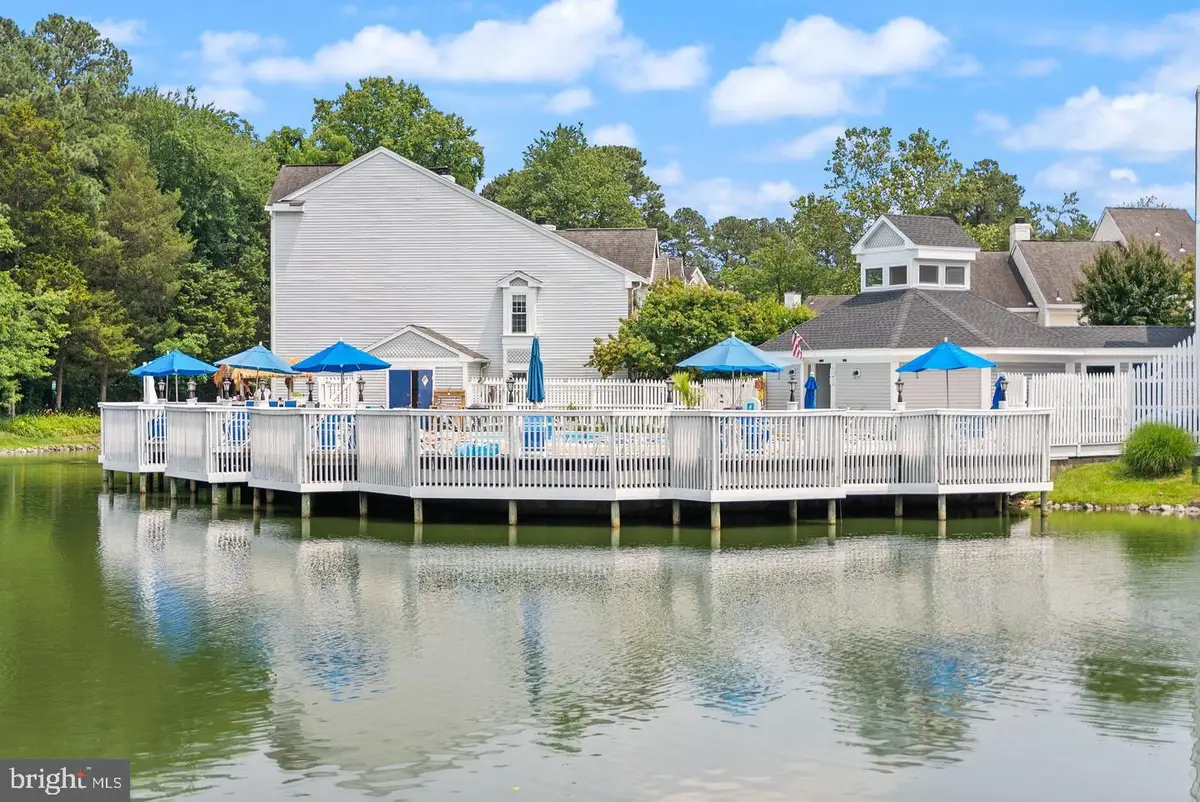 3353 Lakeside View Dr #8-3, Falls Church, VA 22041 - #1