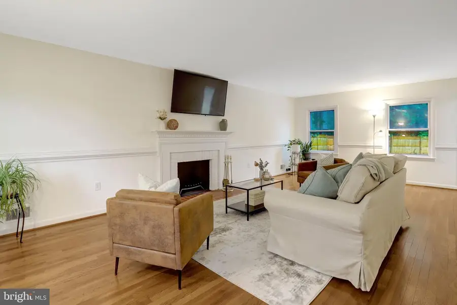 5814 Clermont Dr, Alexandria, VA 22310 - #3