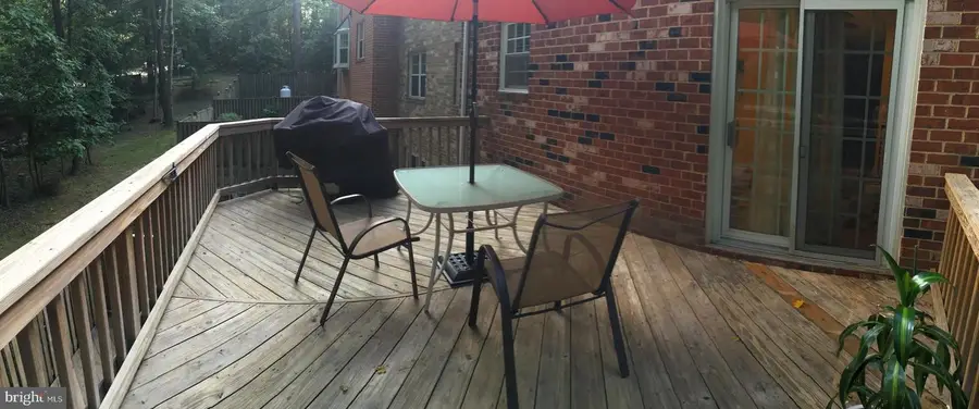 11713 Stillbrook Ct, Reston, VA 20191 - #2