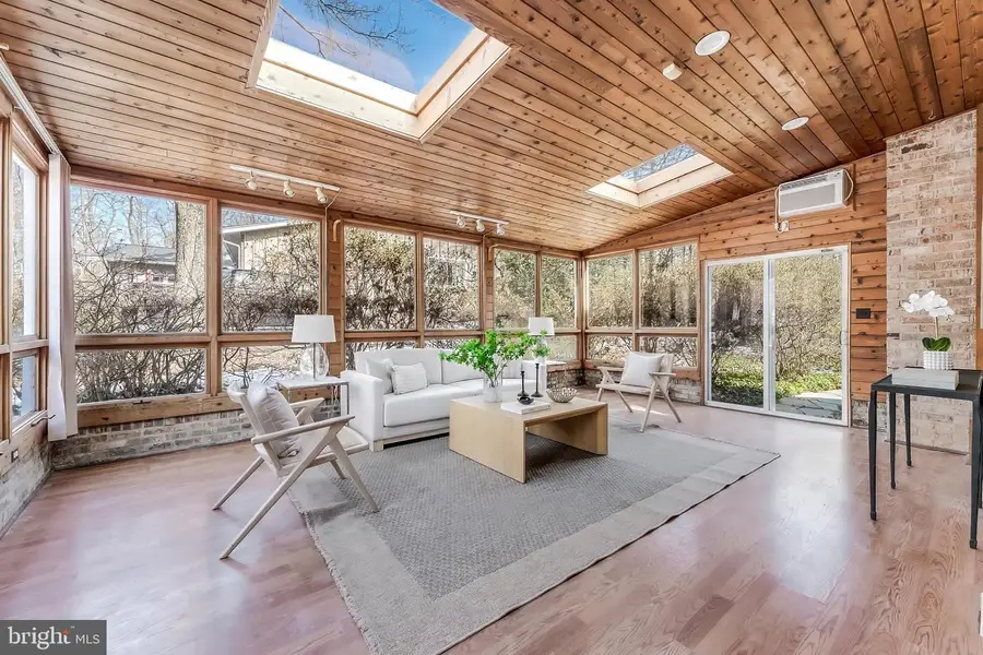 2615 Steeplechase Dr, Reston, VA 20191 - #3