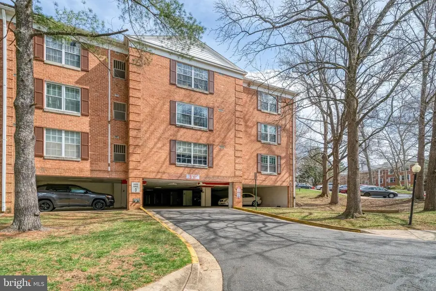 7640 Provincial Dr #204, McLean, VA 22102 - #2