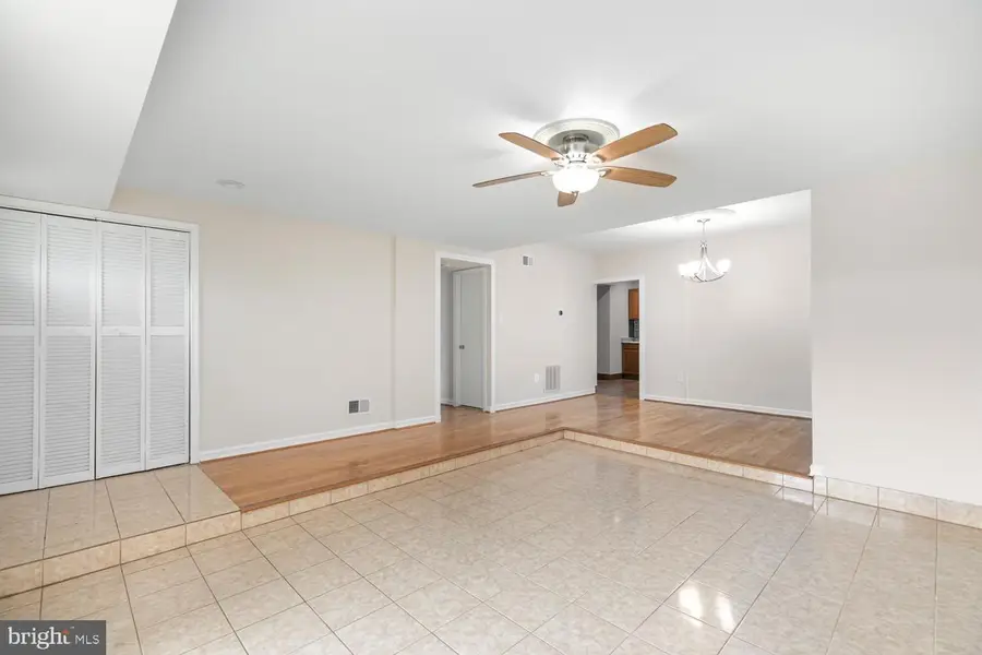 7239 Jillspring Ct #17c, Springfield, VA 22152 - #3