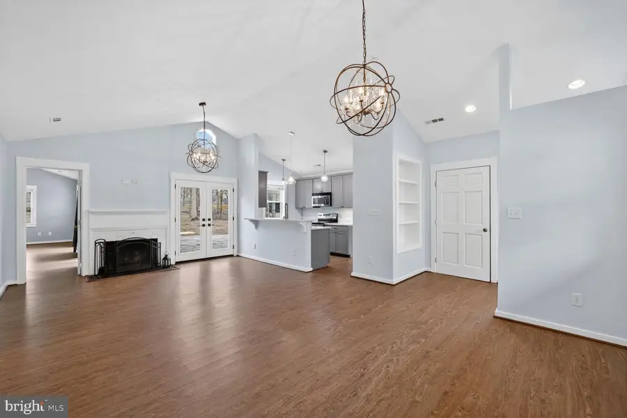 7716 Frances Dr, Alexandria, VA 22306 - #3