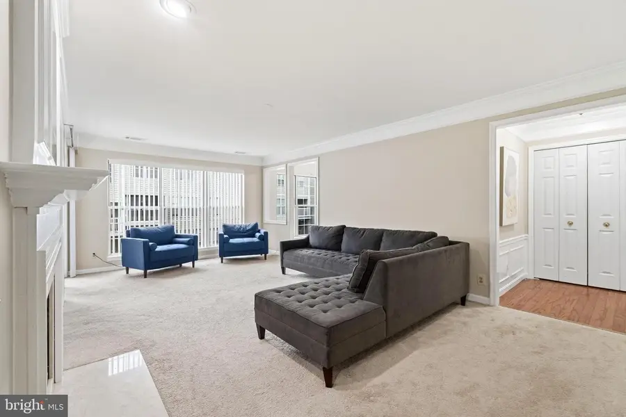 8206-b Crossbrook Ct #201, Lorton, VA 22079 - #2