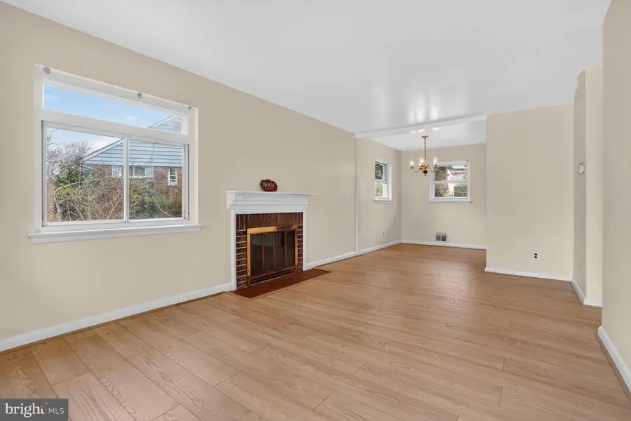 3601 Crest Drive, Annandale, VA 22003 - #2