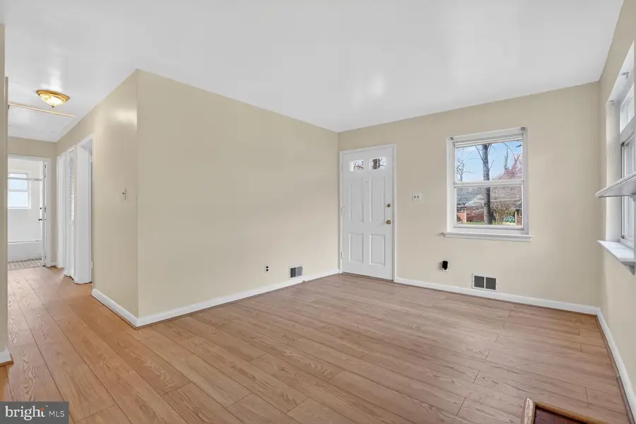 3601 Crest Drive, Annandale, VA 22003 - #3