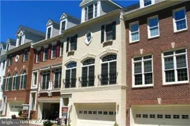 1631 Colonial Hills Dr, McLean, VA 22102 - #3