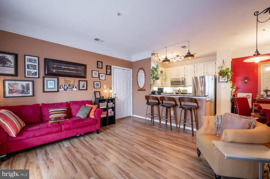 6543 Grange Ln #202, Alexandria, VA 22315 - #2