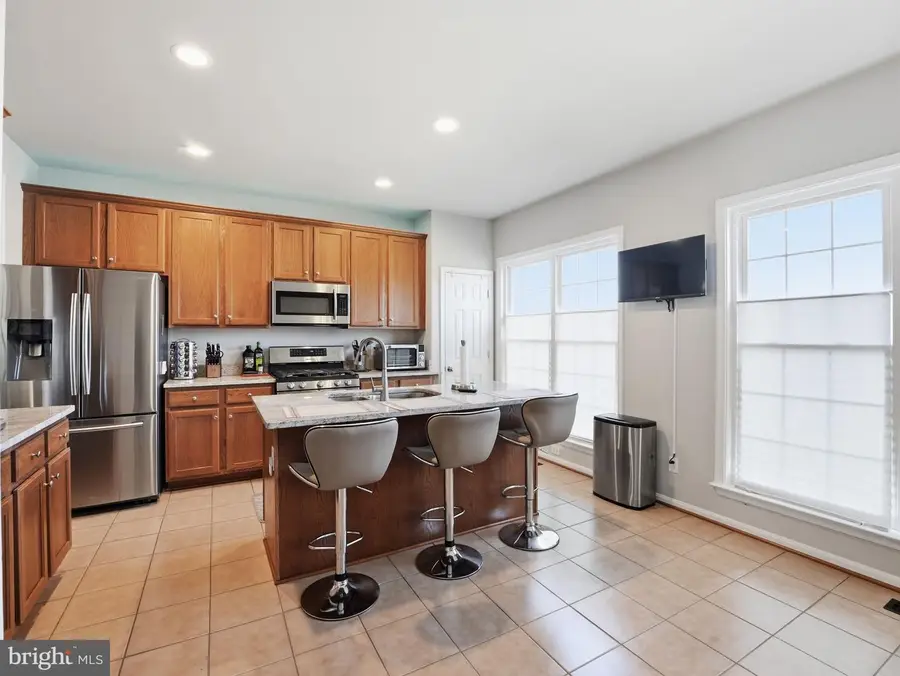 8239 Red Carnation Ct, Lorton, VA 22079 - #3