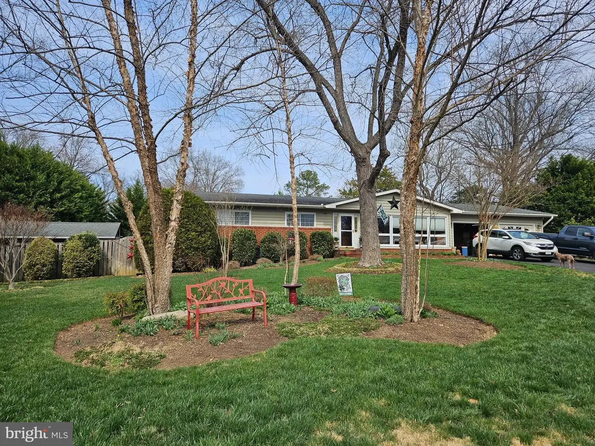 4404 Phylliss St, Alexandria, VA 22309 - #1