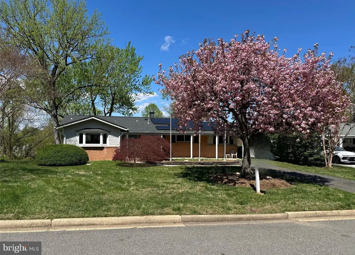 7706 Bristow Drive, Annandale, VA 22003 - #1