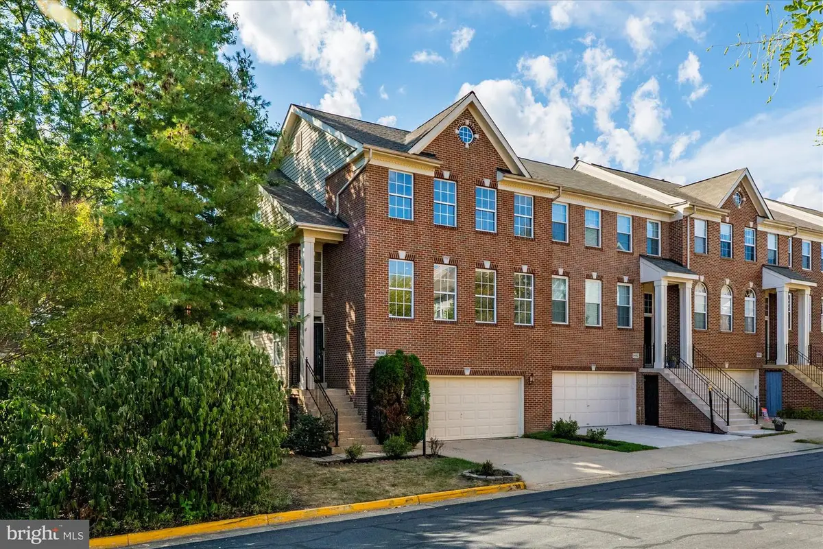 13438 Burrough Farm Dr, Herndon, VA 20171 - #1