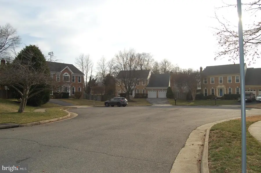 2413 Belle Haven Ct, Alexandria, VA 22306 - #3