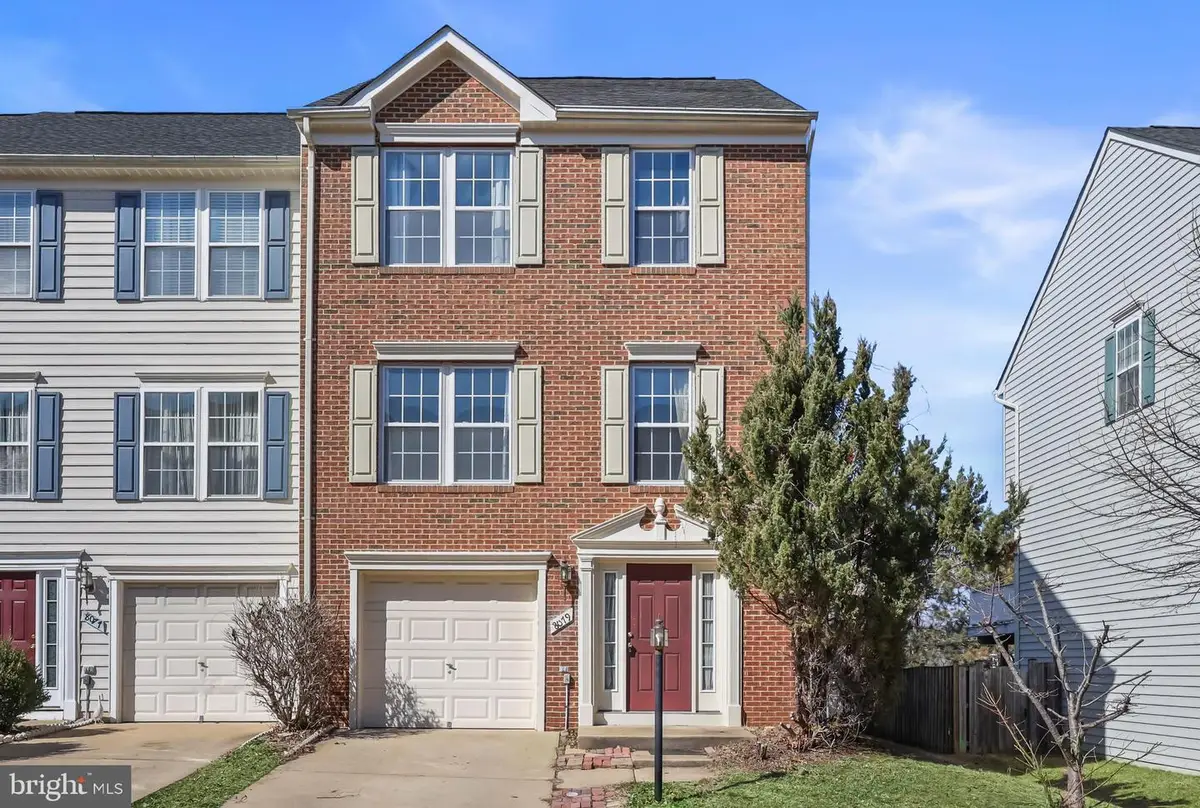 8079 Horseshoe Cottage Cir, Lorton, VA 22079 - #1