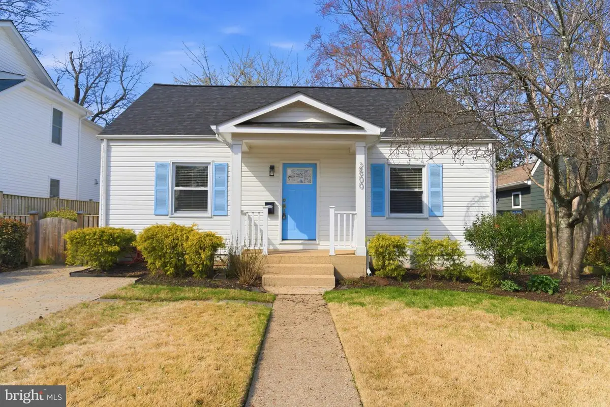 2800 Cameron Rd, Falls Church, VA 22042 - #1