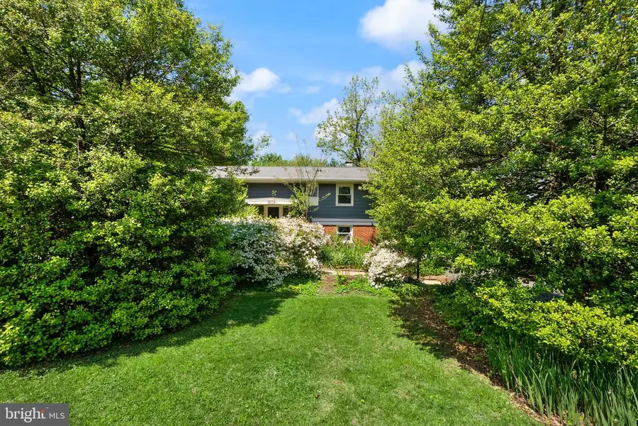 Chain Bridge Rd/pathfinder Lane, McLean, VA 22101 - #2