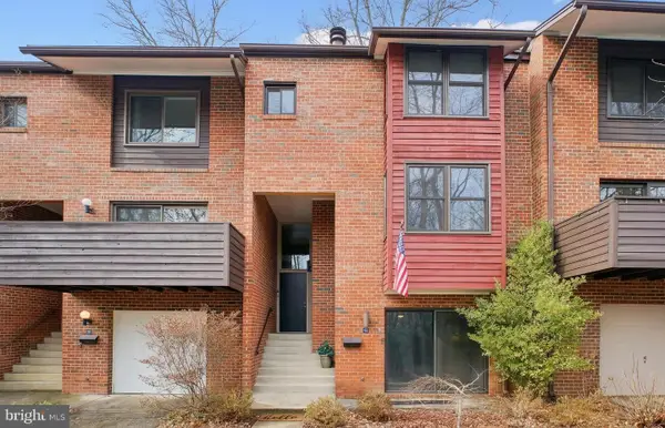 11514 Sunder Ct, RESTON, VA 20190