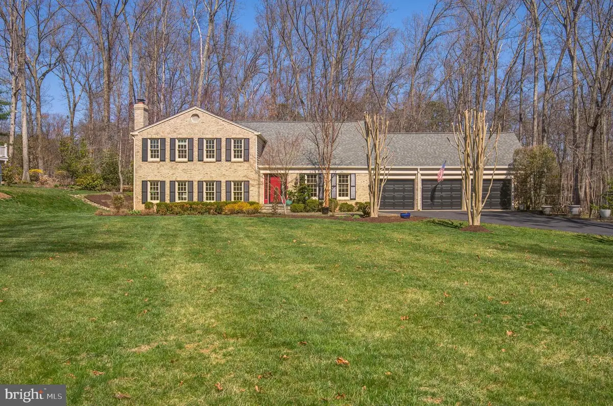 11006 Raccoon Ridge Ct, Reston, VA 20191 - #1