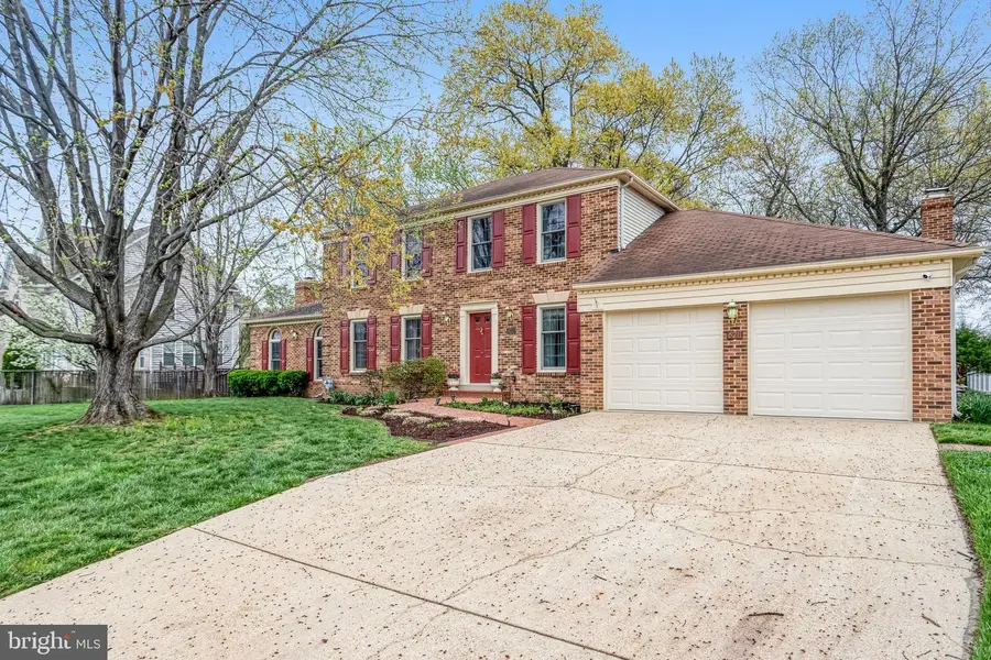 6211 Guilford Dr, Alexandria, VA 22310 - #3