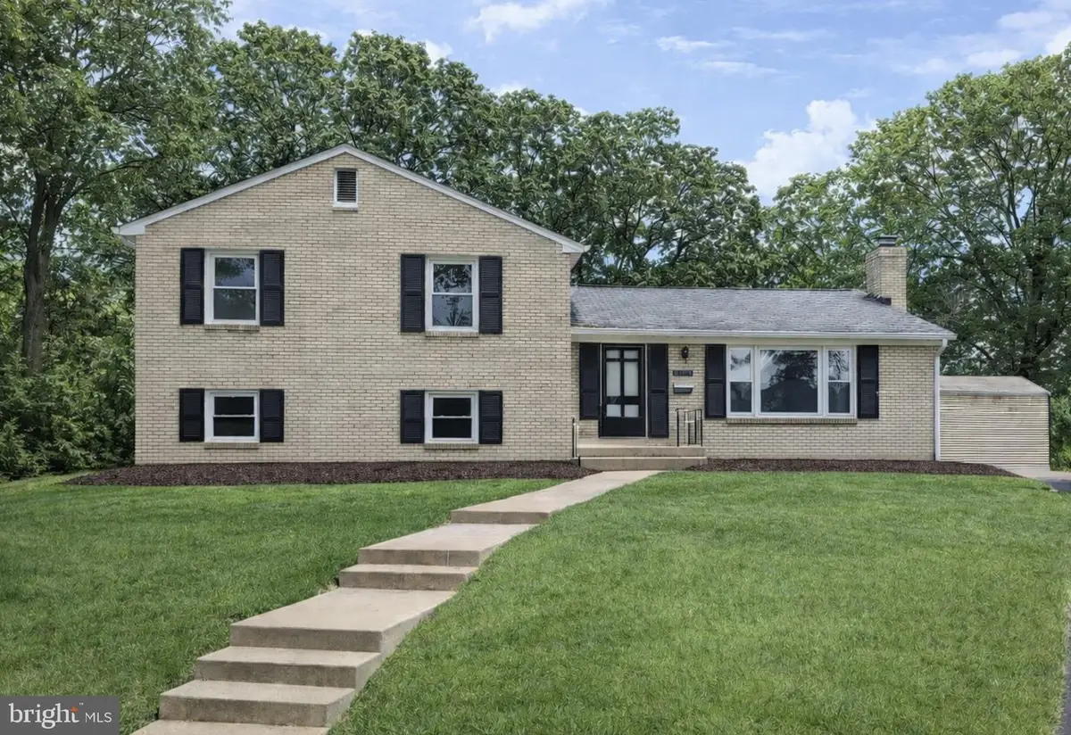 5000 Talbois Pl, Alexandria, VA 22310 - #1