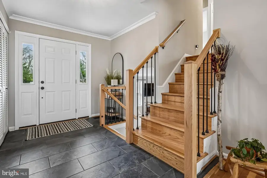 2502 Woodcutter Ct, Reston, VA 20191 - #2