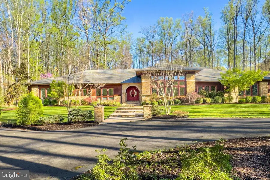 11568 Lilting Ln, Fairfax Station, VA 22039 - #3