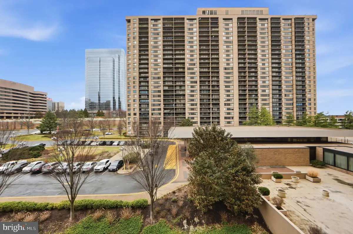 3705 South George Mason Dr #416s, Falls Church, VA 22041 - #1