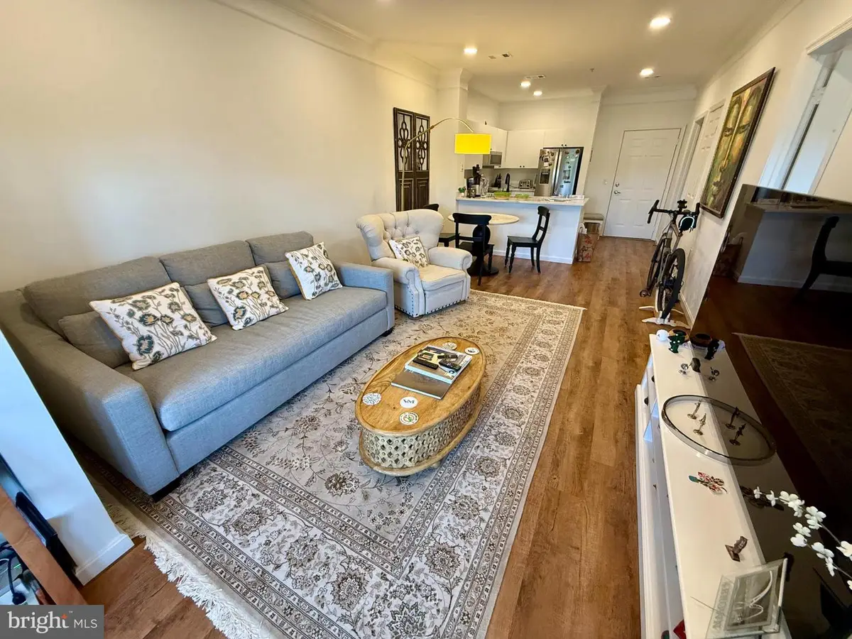 3021 Nicosh Cir #1406, Falls Church, VA 22042 - #1