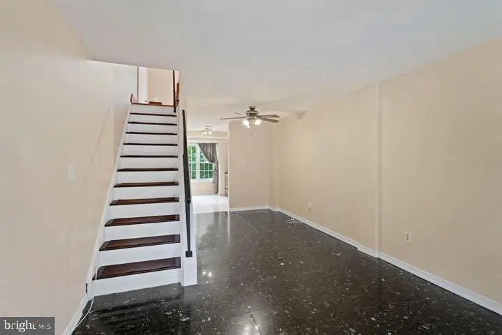 4223 Sauterne Ct, Chantilly, VA 20151 - #2