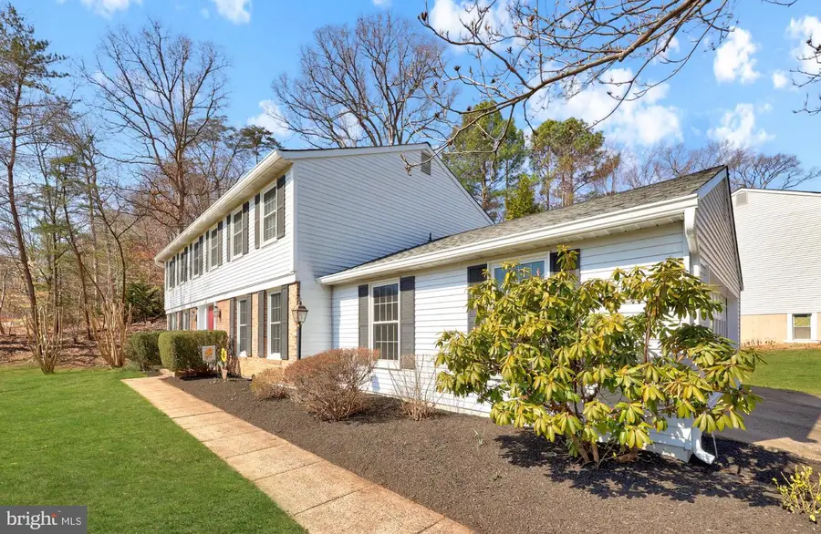 8410 Terra Woods Dr, Springfield, VA 22153 - #3