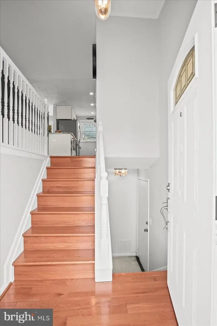 5829 Parakeet Dr, Burke, VA 22015 - #2