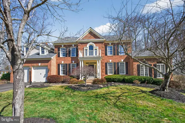 9722 Braided Mane Ct, FAIRFAX STATION, VA 22039