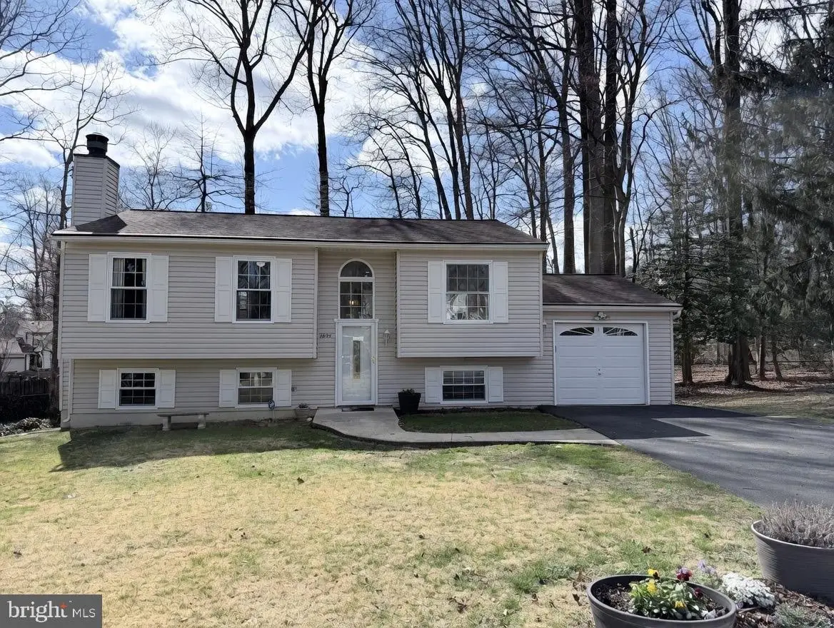 6634 Cardington Ct, Burke, VA 22015 - #1