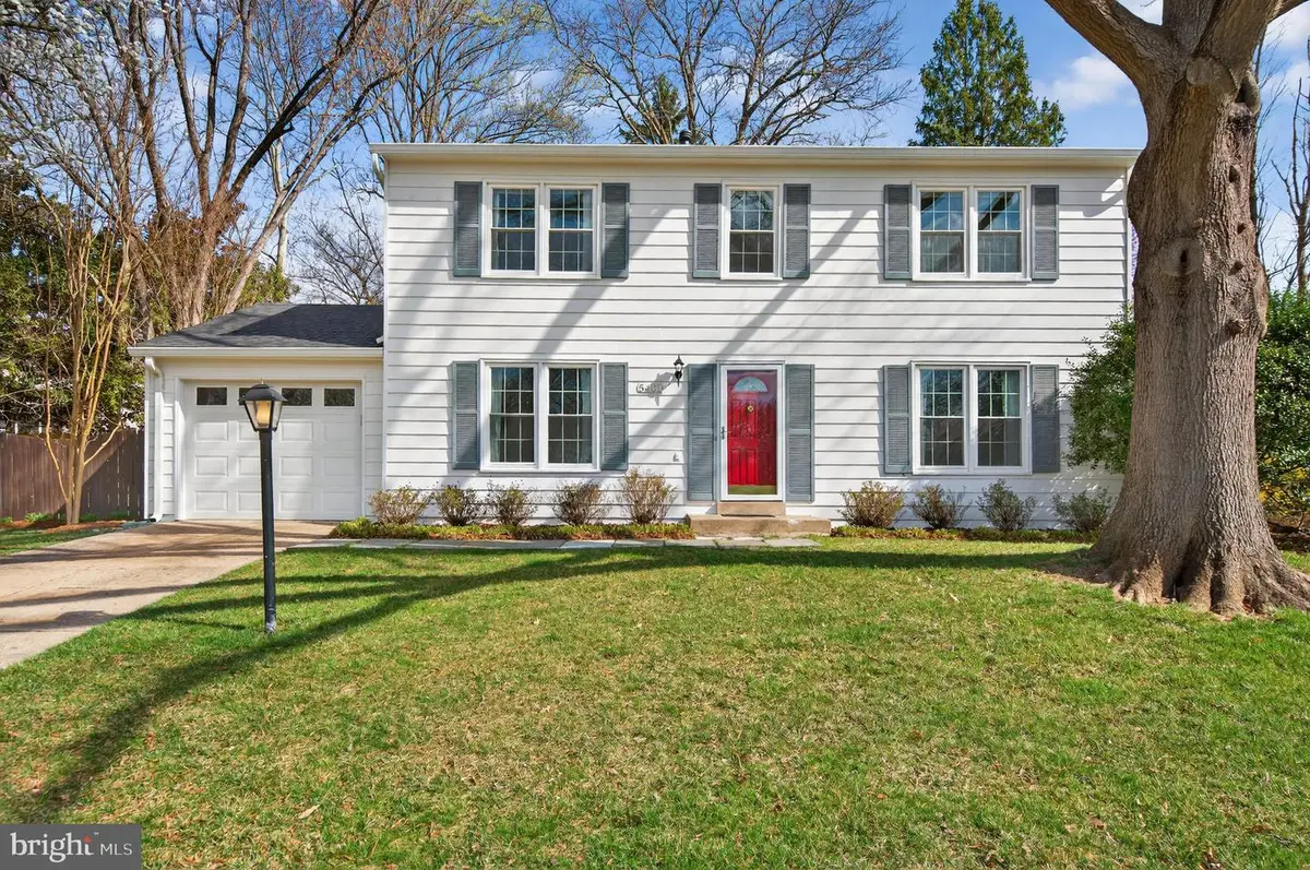 5401 Kinnerly Ct, Burke, VA 22015 - #1