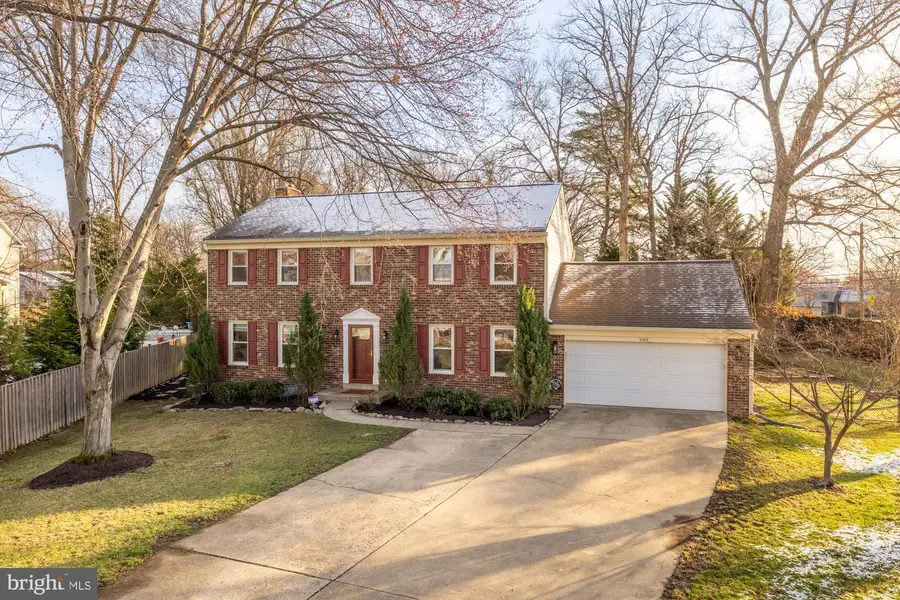 5302 Mayfair Ct, Alexandria, VA 22310 - #2