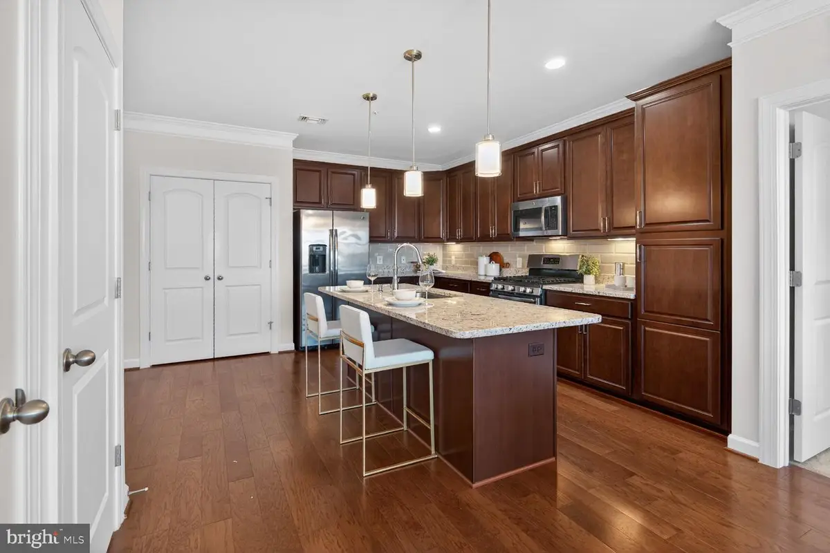 13722 Neil Armstrong Ave #407, Herndon, VA 20171 - #1